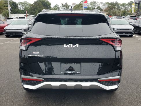 Certified 2025 Kia Sportage SX image 5