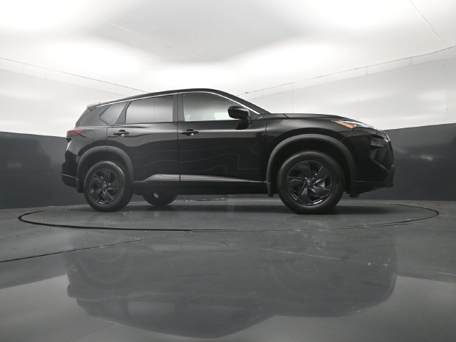 Certified 2026 Nissan Rogue SV FWD image 36