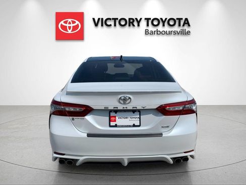 Used 2019 Toyota Camry XSE FWD image 4