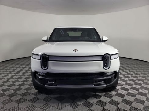 Used 2023 Rivian R1T Adventure AWD/4WD image 8