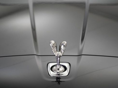 Certified 2025 Rolls-Royce Cullinan AWD/4WD image 8