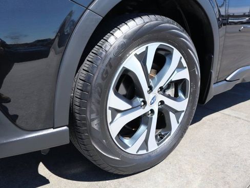 Used 2021 Subaru Outback Touring XT image 8