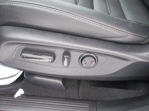 Certified 2025 Honda CR-V EX-L image 17