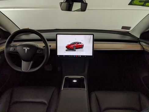 Used 2023 Tesla Model 3 Standard Range image 7