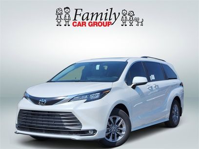 New 2026 Toyota Sienna XLE
