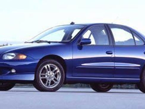 Used 2005 Chevrolet Cavalier Sedan w/ Preferred Equipment Group FWD image 1