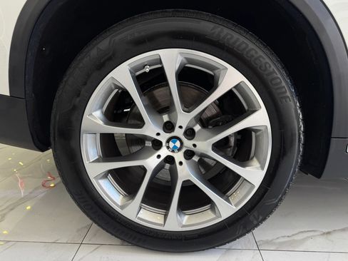 Used 2023 BMW X5 xDrive40i w/ Premium Package AWD/4WD image 10