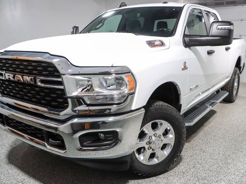 Used 2024 RAM 2500 Big Horn image 33