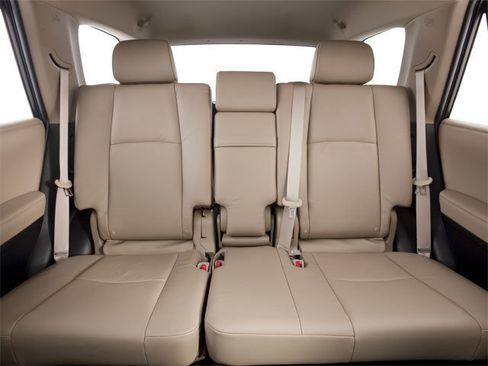 Used 2013 Toyota 4Runner Limited w/ Convenience Pkg AWD/4WD image 17