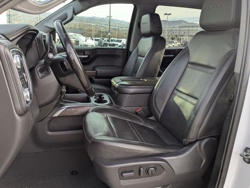 Used 2022 GMC Sierra 1500 Denali w/ Denali Premium Package image 24