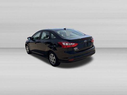 Used 2014 Ford Focus S FWD image 5