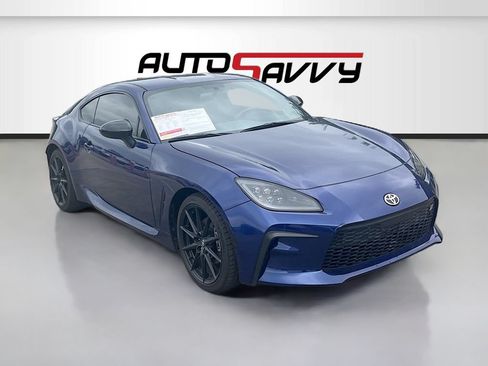 Used 2025 Toyota GR86 Premium RWD image 1