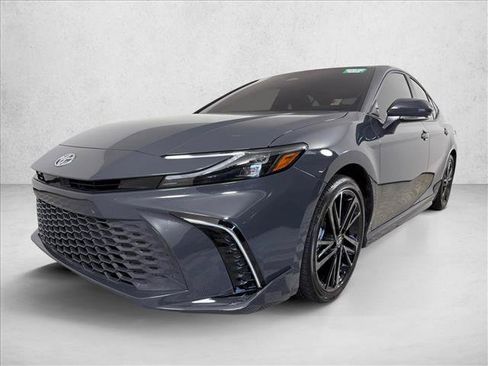 Used 2026 Toyota Camry XSE FWD image 8