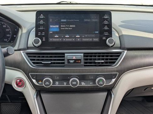 Used 2018 Honda Accord EX-L image 19