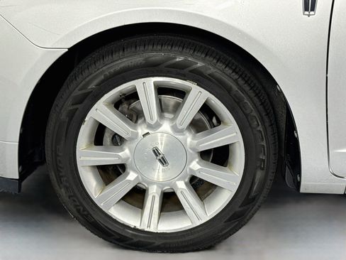 Used 2011 Lincoln MKZ Hybrid w/ 201A Rapid Spec Order Code FWD image 31