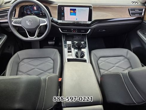 Certified 2024 Volkswagen Atlas SE AWD/4WD image 14