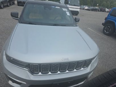 Used 2023 Jeep Grand Cherokee Summit