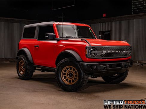 Used 2023 Ford Bronco Badlands AWD/4WD image 1