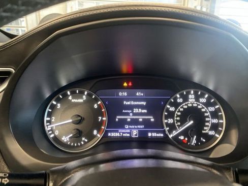 Used 2023 INFINITI QX55 Luxe w/ Cargo Package AWD/4WD image 18