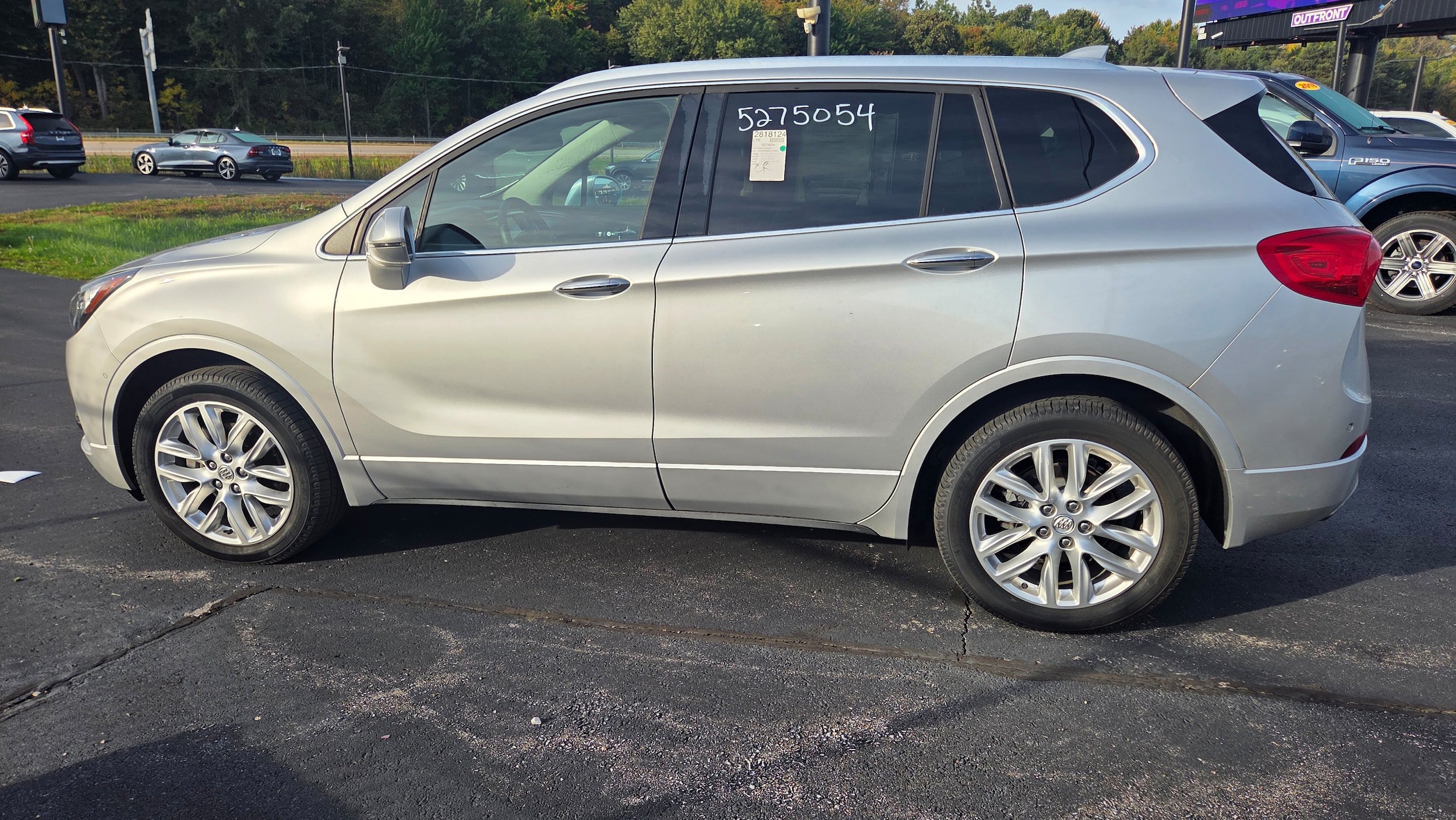 Used 2019 Buick Envision Premium AWD/4WD image 17