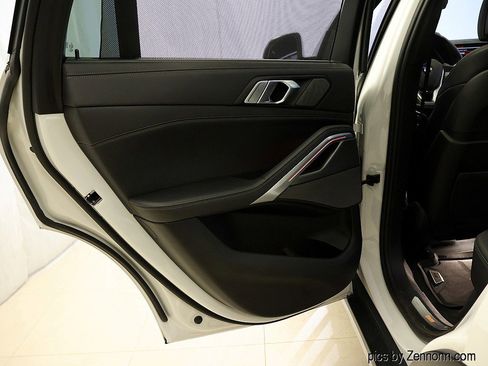 Certified 2023 BMW X6 xDrive40i w/ Premium Package image 30