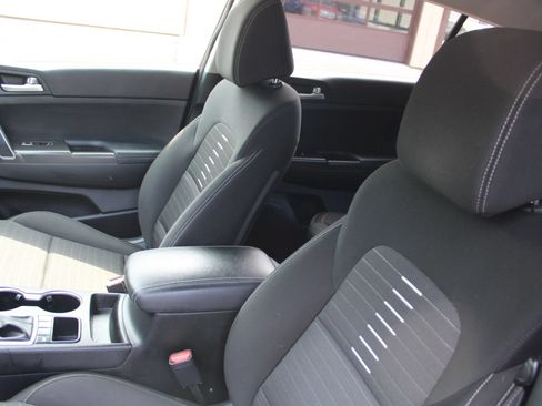 Used 2017 Kia Sportage LX w/ LX Popular Package AWD/4WD image 15
