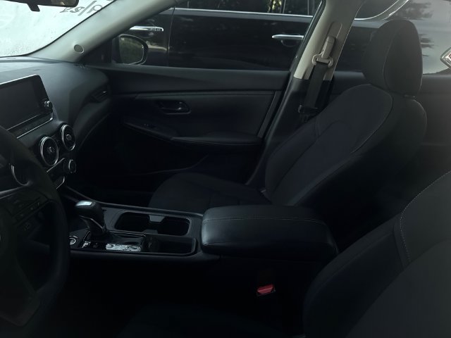 Certified 2025 Nissan Sentra S FWD image 8