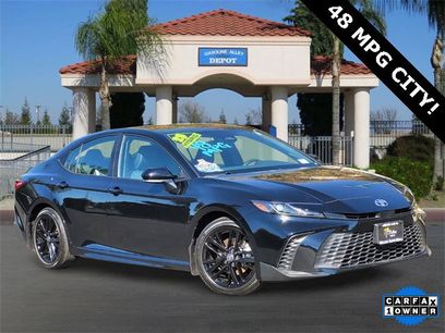 Used 2025 Toyota Camry SE