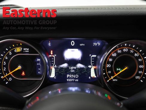 Used 2018 Jeep Wrangler Unlimited Sahara AWD/4WD image 70