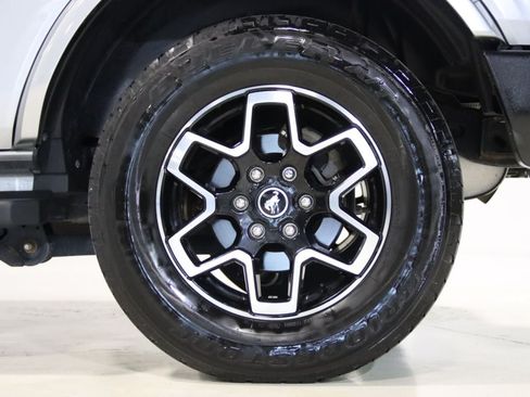 Used 2023 Ford Bronco Outer Banks AWD/4WD image 83