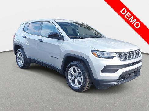 New 2025 Jeep Compass Sport AWD/4WD image 3