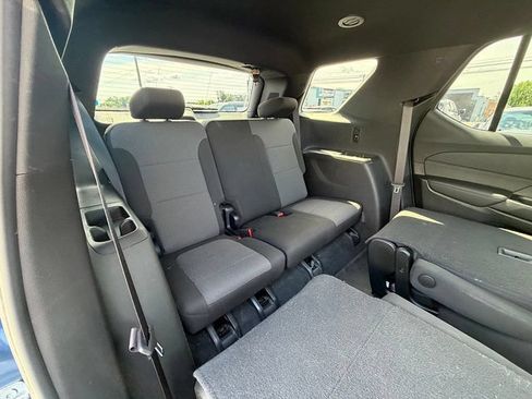 Used 2023 Chevrolet Traverse LT w/ LPO, Floor Liner Package AWD/4WD image 25
