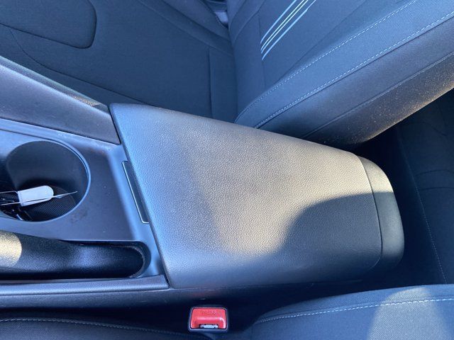 Used 2025 Hyundai Elantra Sport FWD image 43