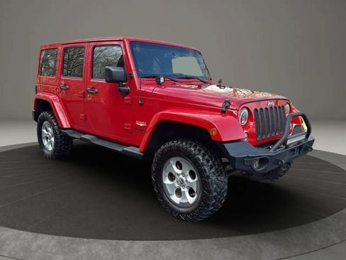 Used 2014 Jeep Wrangler Unlimited Sahara w/ Max Tow Package image 3