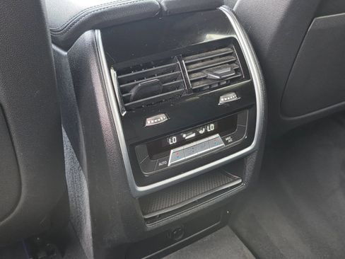 Used 2019 BMW X5 xDrive40i w/ Convenience Package AWD/4WD image 35