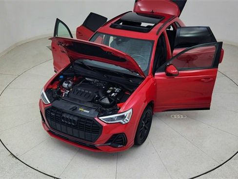 Used 2023 Audi Q3 2.0T Premium Plus w/ Premium Plus Package image 87