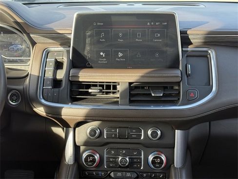 Used 2023 GMC Yukon SLT image 21