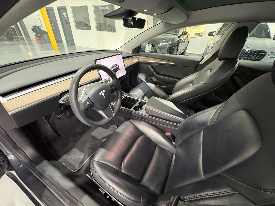 Used 2022 Tesla Model 3 Long Range AWD/4WD image 10