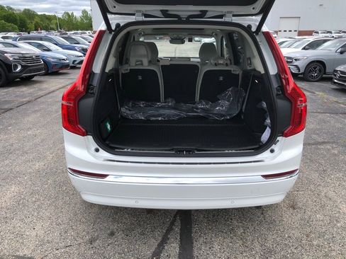 New 2025 Volvo XC90 B6 Plus w/ Protection Package Premier image 36