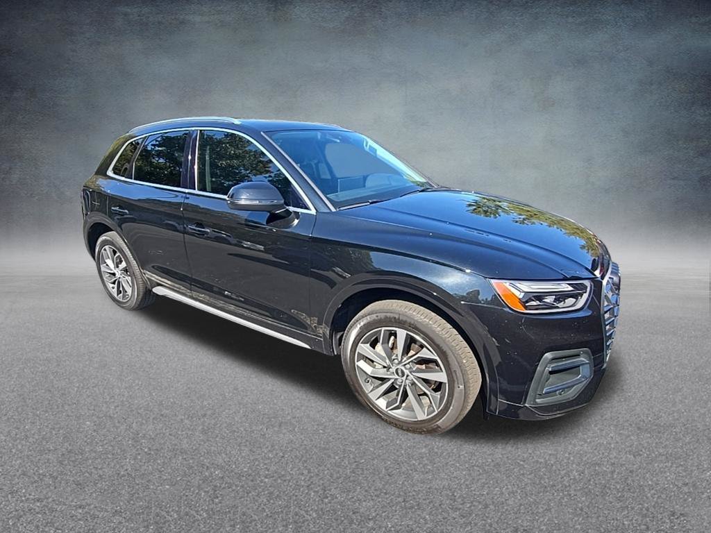 Used 2021 Audi Q5 2.0T Premium w/ Convenience Package AWD/4WD image 10