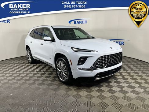 New 2026 Buick Enclave Avenir w/ Super Cruise Package FWD image 8