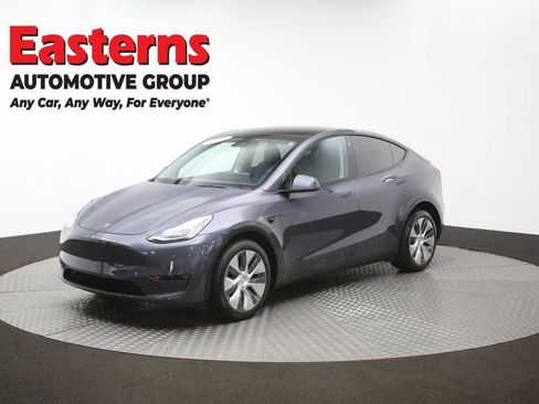 Used 2023 Tesla Model Y Long Range AWD/4WD image 50
