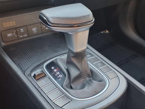 Used 2025 Hyundai Kona SEL AWD/4WD image 10