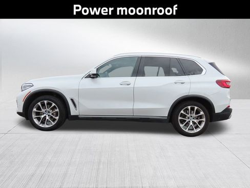 Used 2022 BMW X5 xDrive40i w/ Premium Package image 9