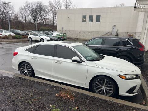 Used 2023 Honda Civic Touring image 21