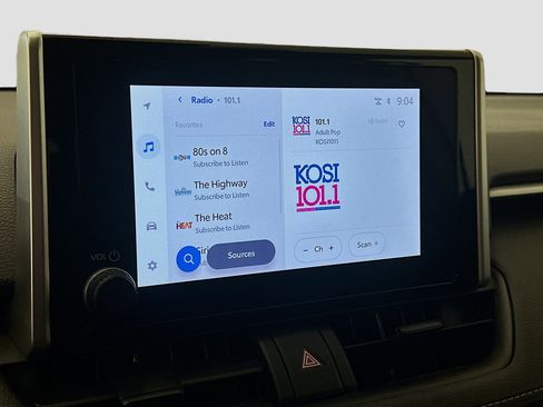 Used 2024 Toyota RAV4 LE image 21