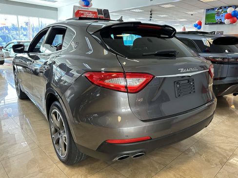 Used 2020 Maserati Levante GranSport AWD/4WD image 4