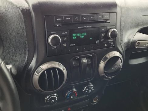 Used 2017 Jeep Wrangler Sport w/ Quick Order Package 24S image 19