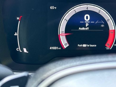 Used 2024 Toyota Corolla XSE FWD image 17