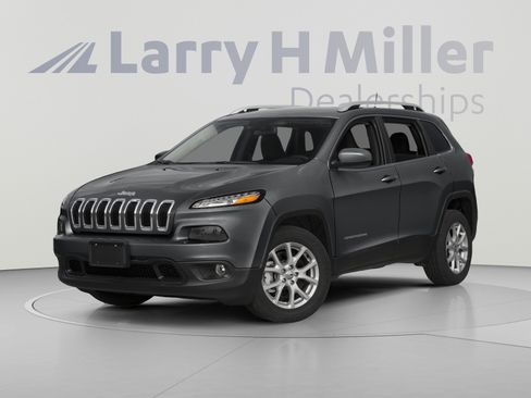 Used 2015 Jeep Cherokee Latitude w/ Comfort/Convenience Group AWD/4WD image 1